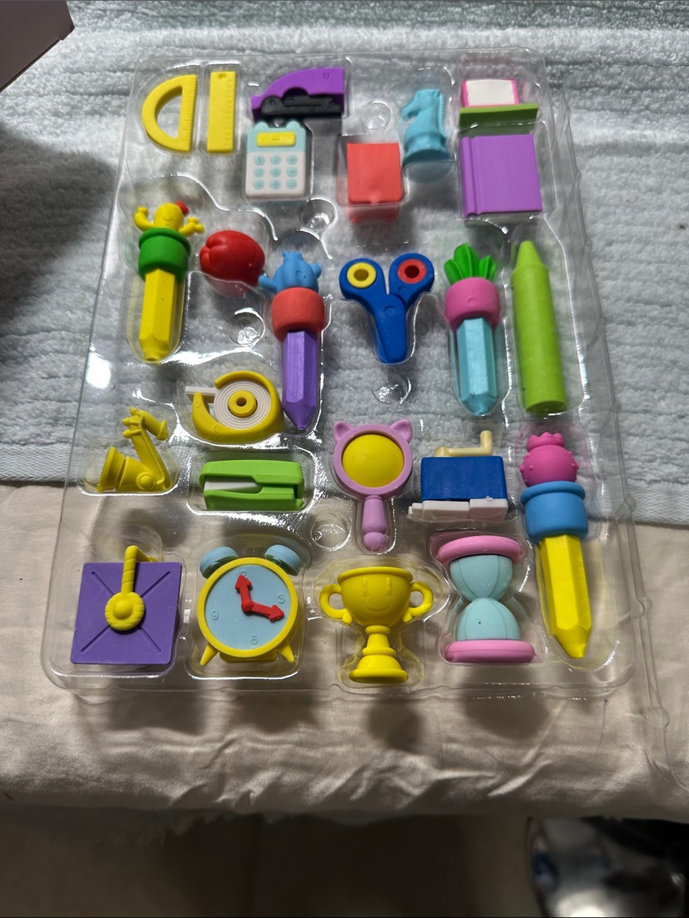 24 pc Kids Multicolor Eraser Set -and LED flower shaped USB light. NWT